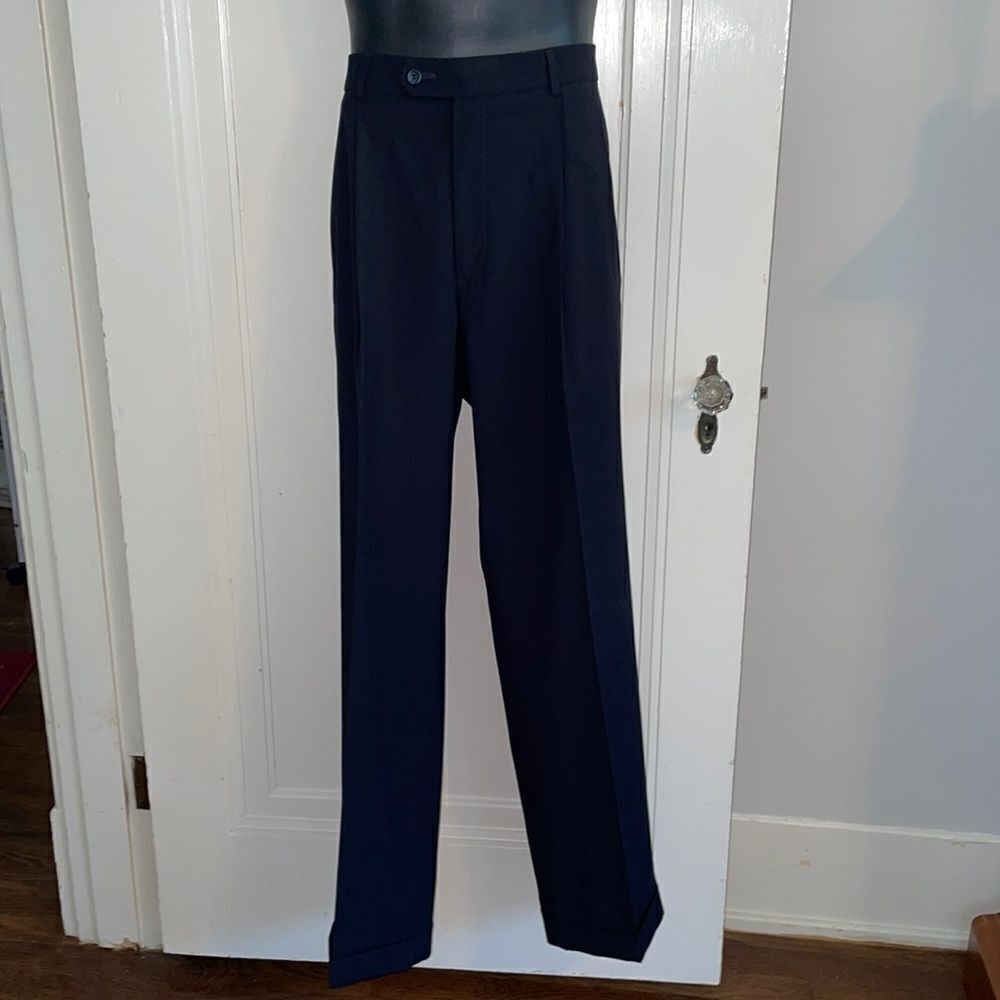 Dockers black polyester/wool/spandex pleat front cuff hem‎ dress pants